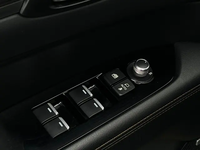 Mazda CX-5 2.0 SkyActiv-G 165 Luxury 2021 Benzine 25