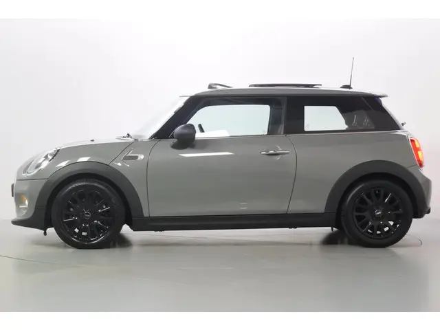 MINI One Mini 102pk BNS 2017 Benzine 13