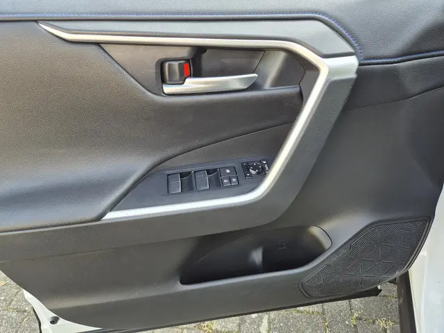 Toyota RAV4 2.5 Hybrid AWD Bi-Tone 2020 Hybride Benzine 34