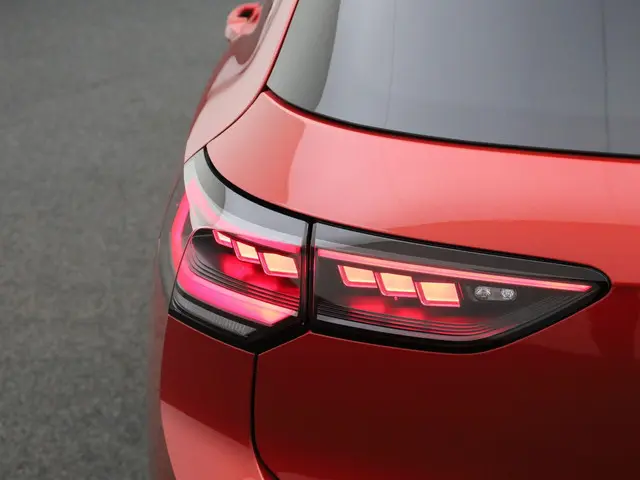 Volkswagen Golf 1.5eTSI/150PK Style DSG 2025 Benzine 34