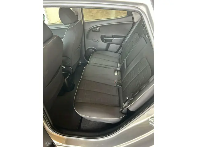 Kia Venga 1.4 CVVT Plus Pack 2012 Benzine 14