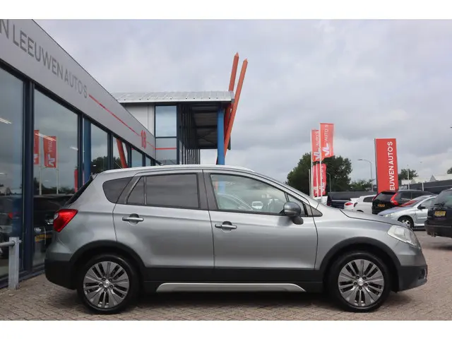 Suzuki S-Cross SX4 1.6 Exclusive 2014 Benzine 8