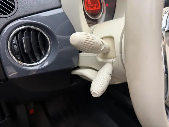 Fiat 500C 1.2 Lounge 2019 Benzine 27