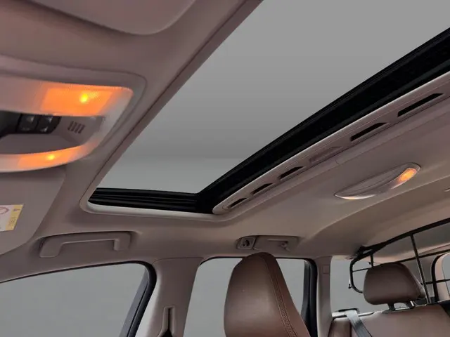 Volvo XC70 2.0 T5 FWD Nordic+ 2015 Benzine 4