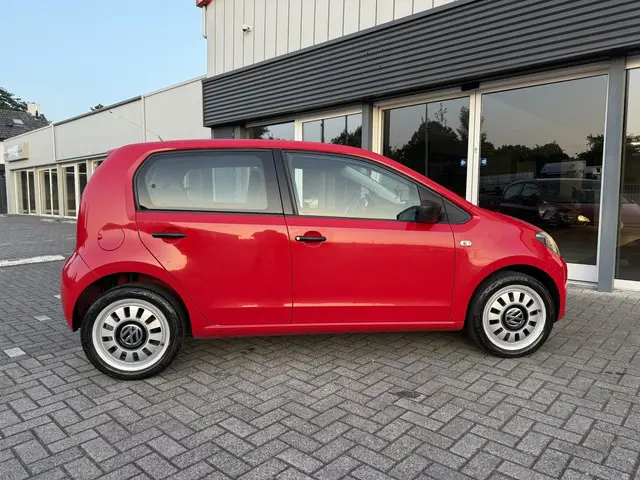 Volkswagen up! 1.0 take up! BlueMotion 2014 Benzine 15