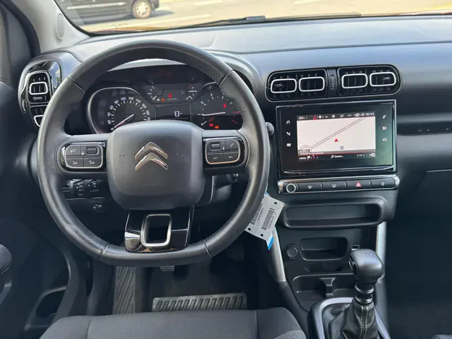 Citroën C3 Aircross 1.2 PureTech Shine 2021 Benzine 23