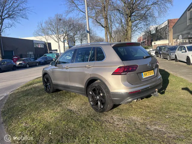 Volkswagen Tiguan 1.4 TSI ACT Highline 2017 Benzine 10