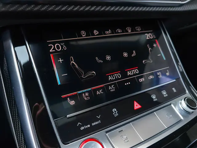 Audi RSQ8 quattro 2020 Benzine 23