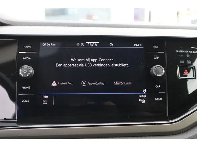 Volkswagen Polo 1.0 TSI COMFORTLINE 2021 Benzine 19