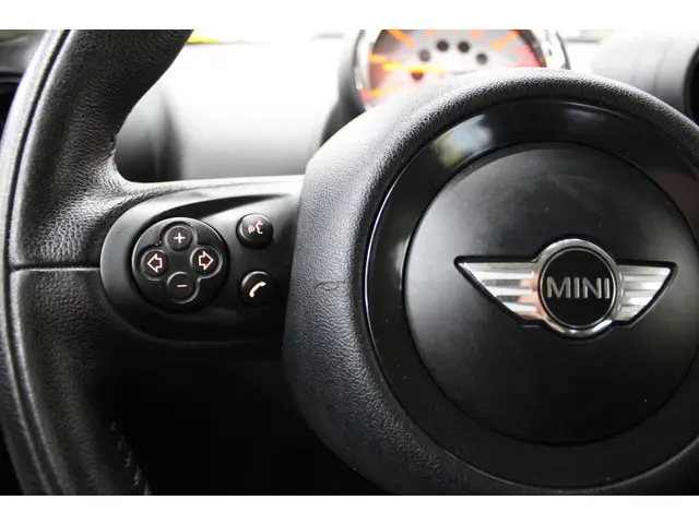 MINI Paceman Mini 1.6 Cooper Pepper 2013 Benzine 14