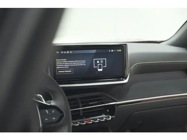 Peugeot 2008 PureTech 130 EAT8 GT 2024 Benzine 62