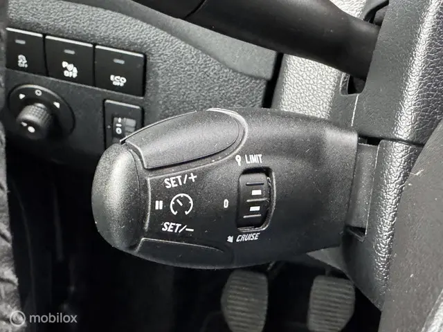 Citroën Berlingo combi 1.2 PureTech Feel 2017 Benzine 18