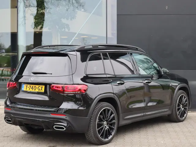 Mercedes-Benz 200-klasse GLB AMG Line 2023 Benzine 2