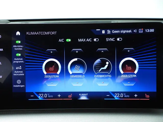 BMW X1 sDrive18i 2023 Benzine 40