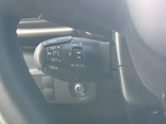 Citroën C3 1.2 PureTech Plus 2024 Benzine 18