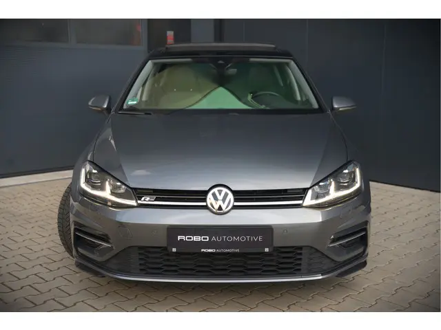 Volkswagen Golf 2