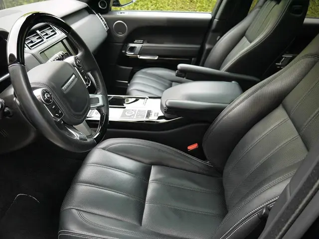 Land Rover Range Rover 4.4 SDV8 Autobiography 2013 Diesel 22