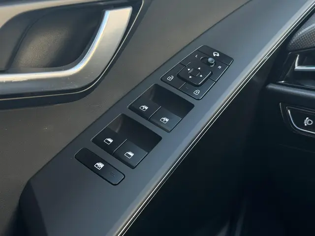 Kia Niro 1.6 GDi PHEV DynamicLine 2022 Hybride Benzine 34