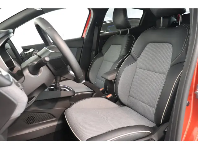 Renault Clio 1.0 TCe 90 GPF techno 2024 Benzine 8