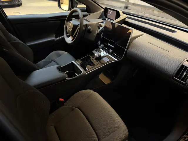 Toyota bZ4X Dynamic 71 kWh automaat 2025 Elektrisch 14