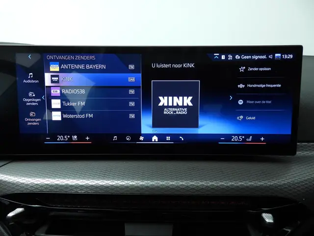 BMW 3 Serie Touring 330e 2025 Hybride Benzine 23