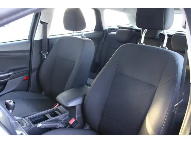 Ford Focus Wagon 1.0 Lease Edition 2018 Benzine 11