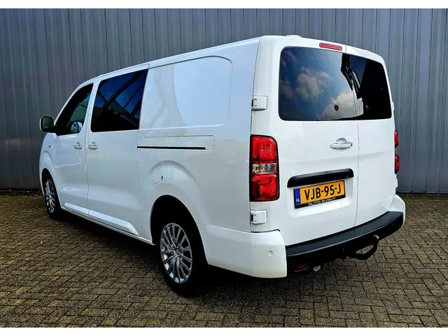 Opel Vivaro 2.0 CDTI L3H1 DC Innovation 2021 Diesel 8