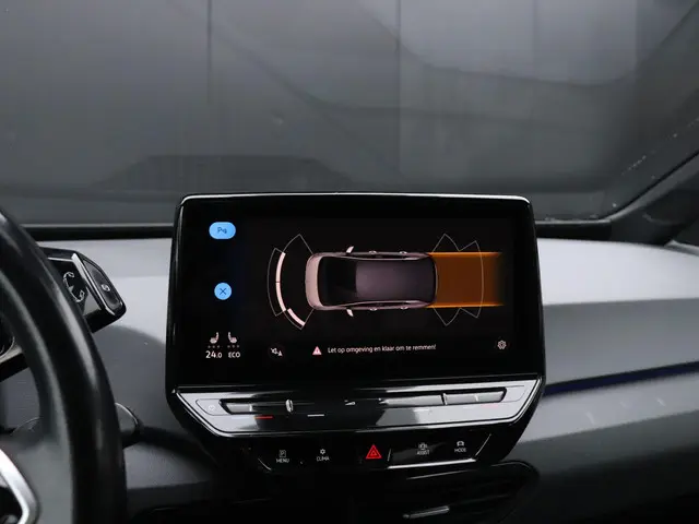 Volkswagen ID.3 First 58 kWh 2020 Elektrisch 12