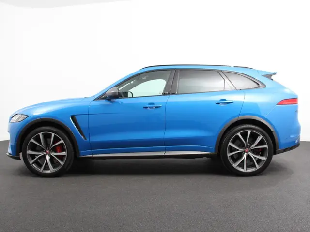 Jaguar F-PACE 5.0 V8 AWD SVR 551 pk 2019 Benzine 8