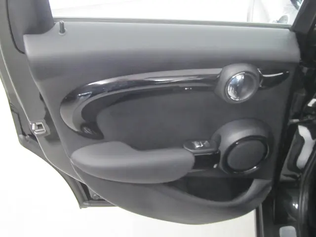 MINI Cooper Mini 1.5 Automaat Chili 2016 Benzine 33