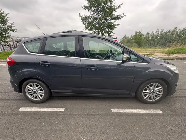 Ford C-MAX 1.0 Titanium / NAP / AIRCO 2013 Benzine 4