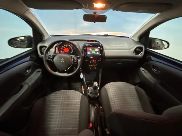 Peugeot 108 1.0 e-VTi Allure 2021 Benzine 20