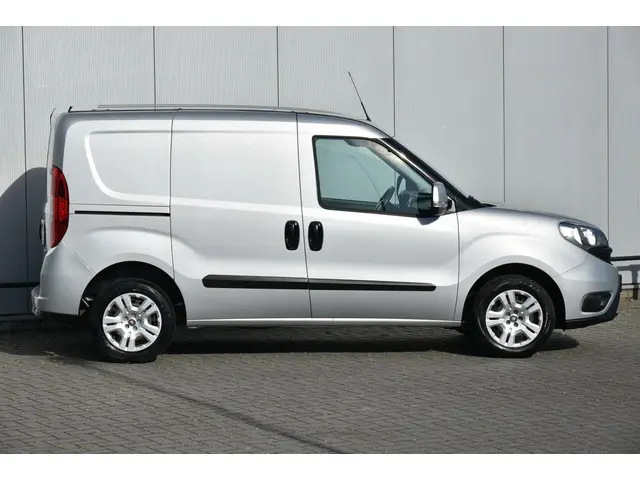 Fiat Doblò Cargo 1.3 MJ L1H1 SX 2016 Diesel 2