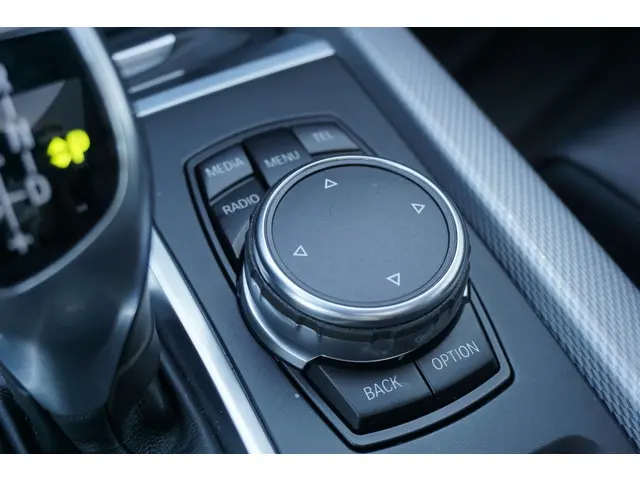 BMW X5 xDrive30d High Executive M Sport 2015 Diesel 26