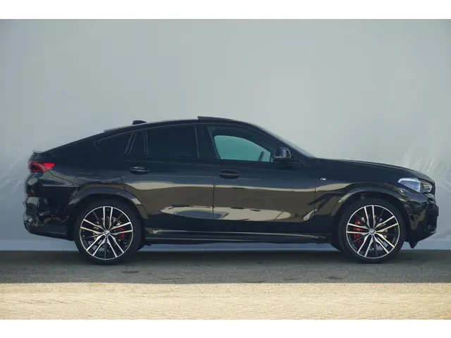 BMW X6 xDrive40i 2022 Benzine 5