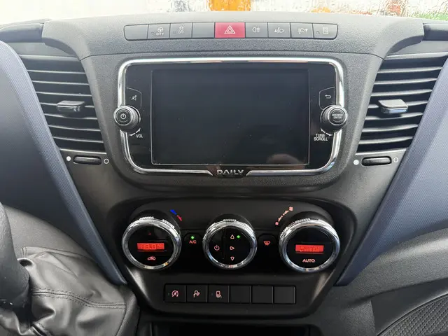 Iveco Daily 35S16 2.3 2020 Diesel 18