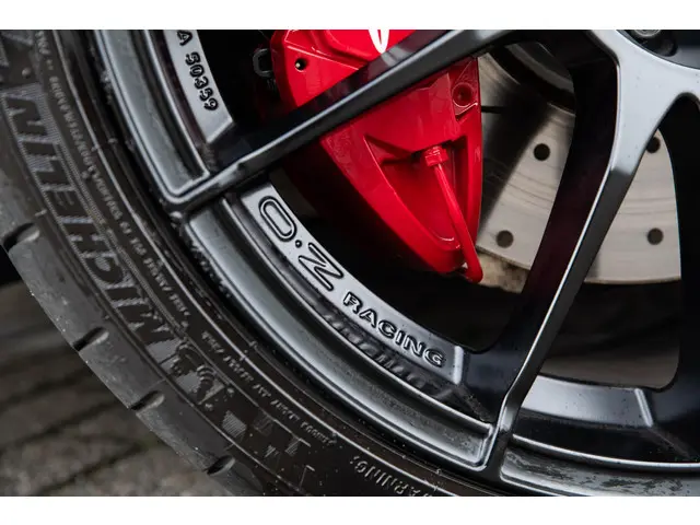 MINI Cooper S 2.0 Resolute Edition 2023 Benzine 34