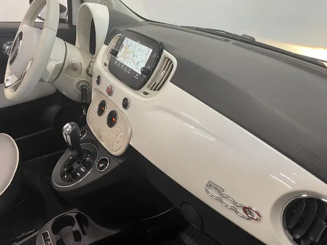 Fiat 500C 0.9 TwinAir Turbo Collezione 2018 Benzine 17