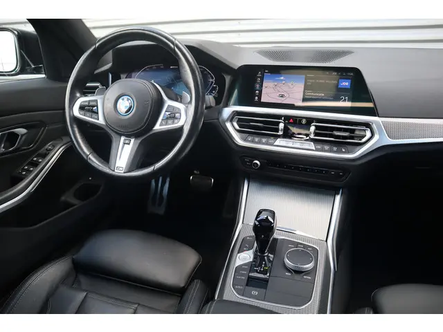 BMW 3 Serie 320e M-Sport 2022 Hybride Benzine 10