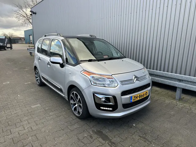 Citroën C3 Picasso 1.2 PureTech Exclusive 2015 Benzine 22