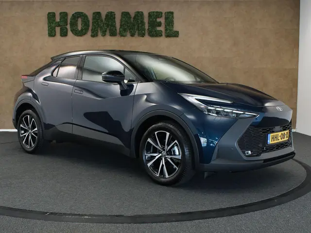 Toyota C-HR 1.8 Hybrid 140 Dynamic 2025 Hybride Benzine 11