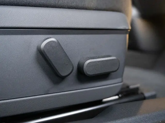 MINI 3-Deurs Cooper E 2024 Elektrisch 22