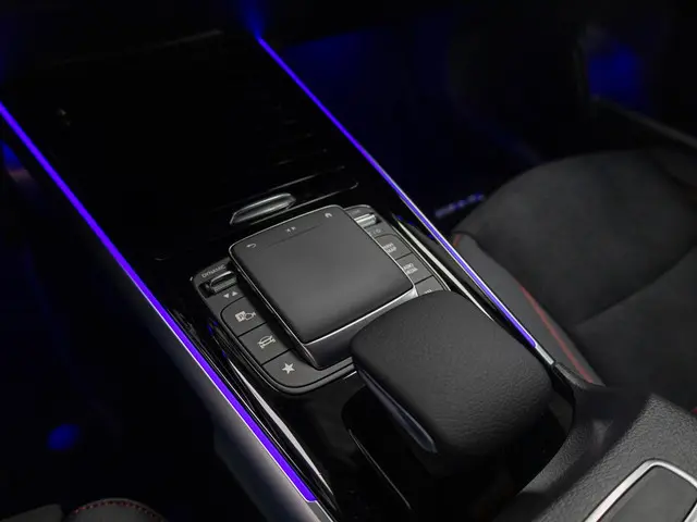 Mercedes-Benz EQB 250+ Business Edition 2024 Elektrisch 29