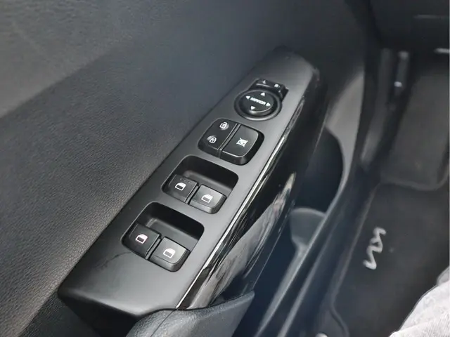 Kia Picanto 1.0 DPI DynamicLine 2024 Benzine 22