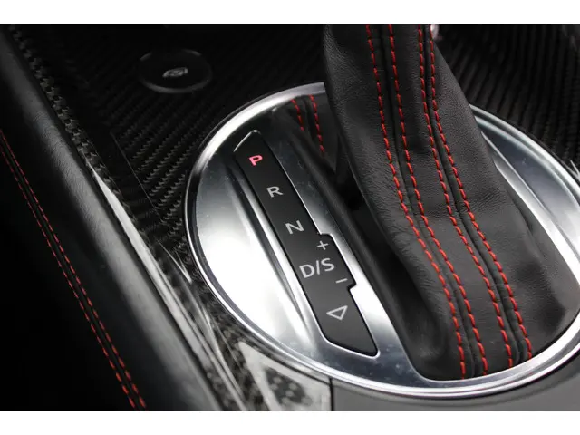 Audi TT 2.5 TFSI TT RS quattro 2016 Benzine 31