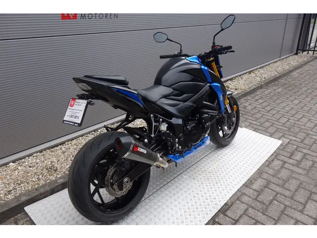 Suzuki GSX 3
