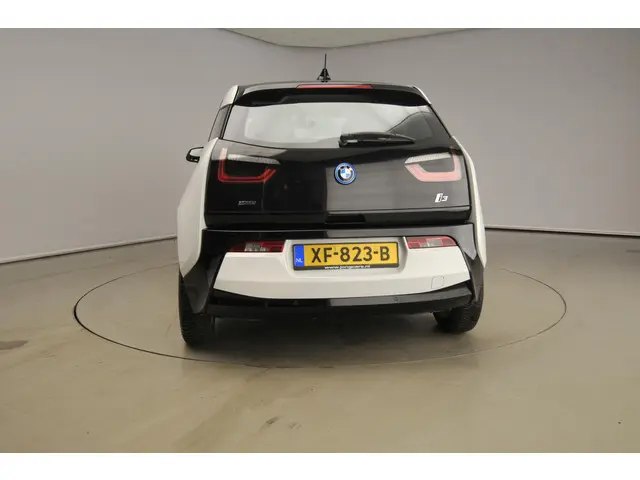 BMW i3 Basis Comfort 22 kWh 2016 Elektrisch 6