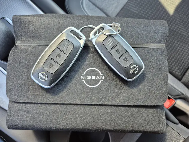 Nissan QASHQAI 1.3 MHEV Xtronic N-Connecta 2025 Benzine 15