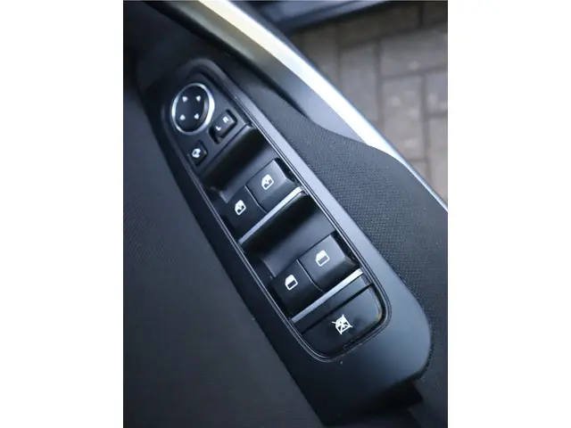 Kia Ceed 1.0 T-GDi 2022 Benzine 25