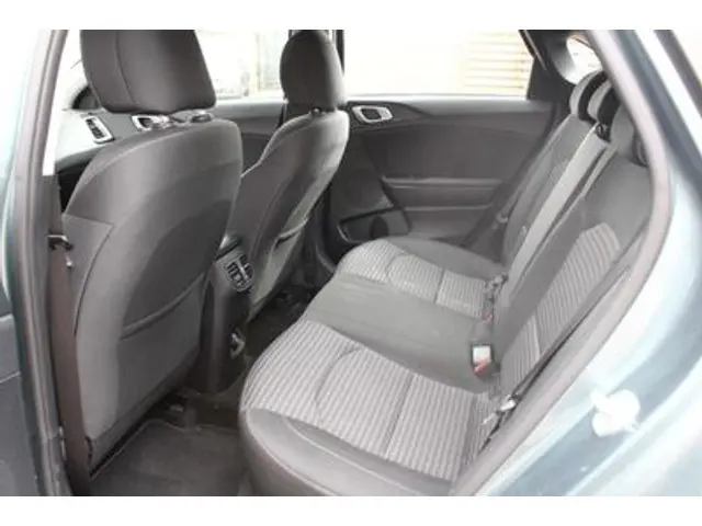 Kia Ceed Ceed 1.0 T-GDi DynamicLine 2022 Benzine 10